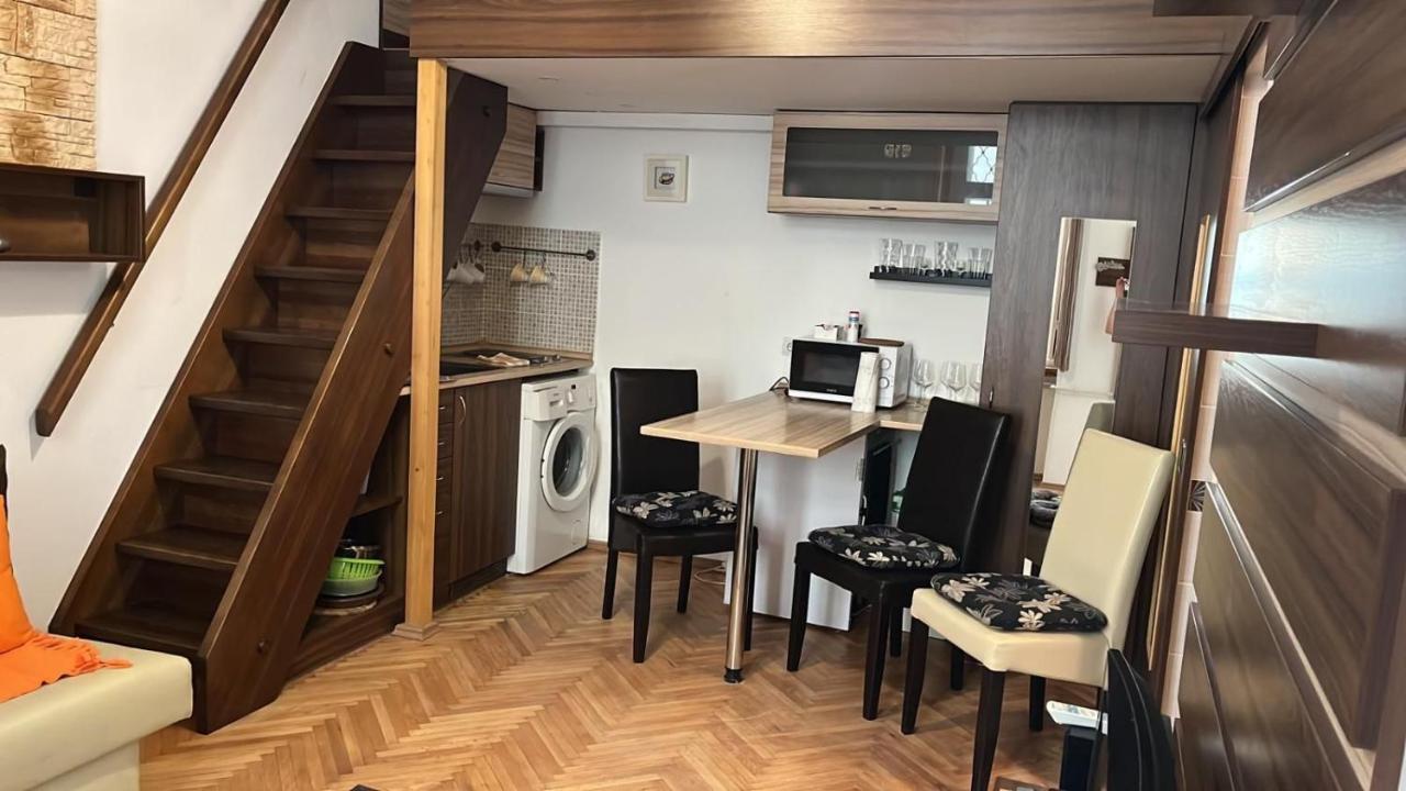 Apartment Vaci Budapest Esterno foto